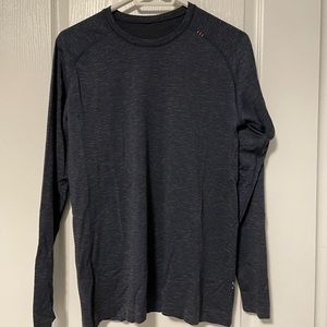 lululemon Metal Vent Tech Longsleeve